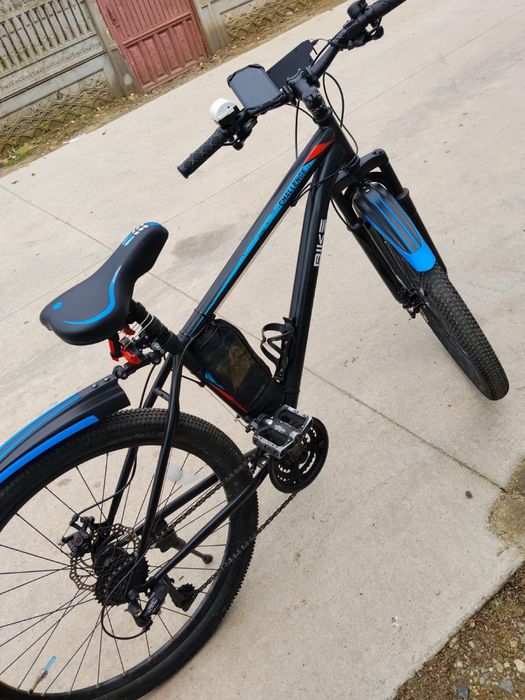 Am o bicicletă de vânzare