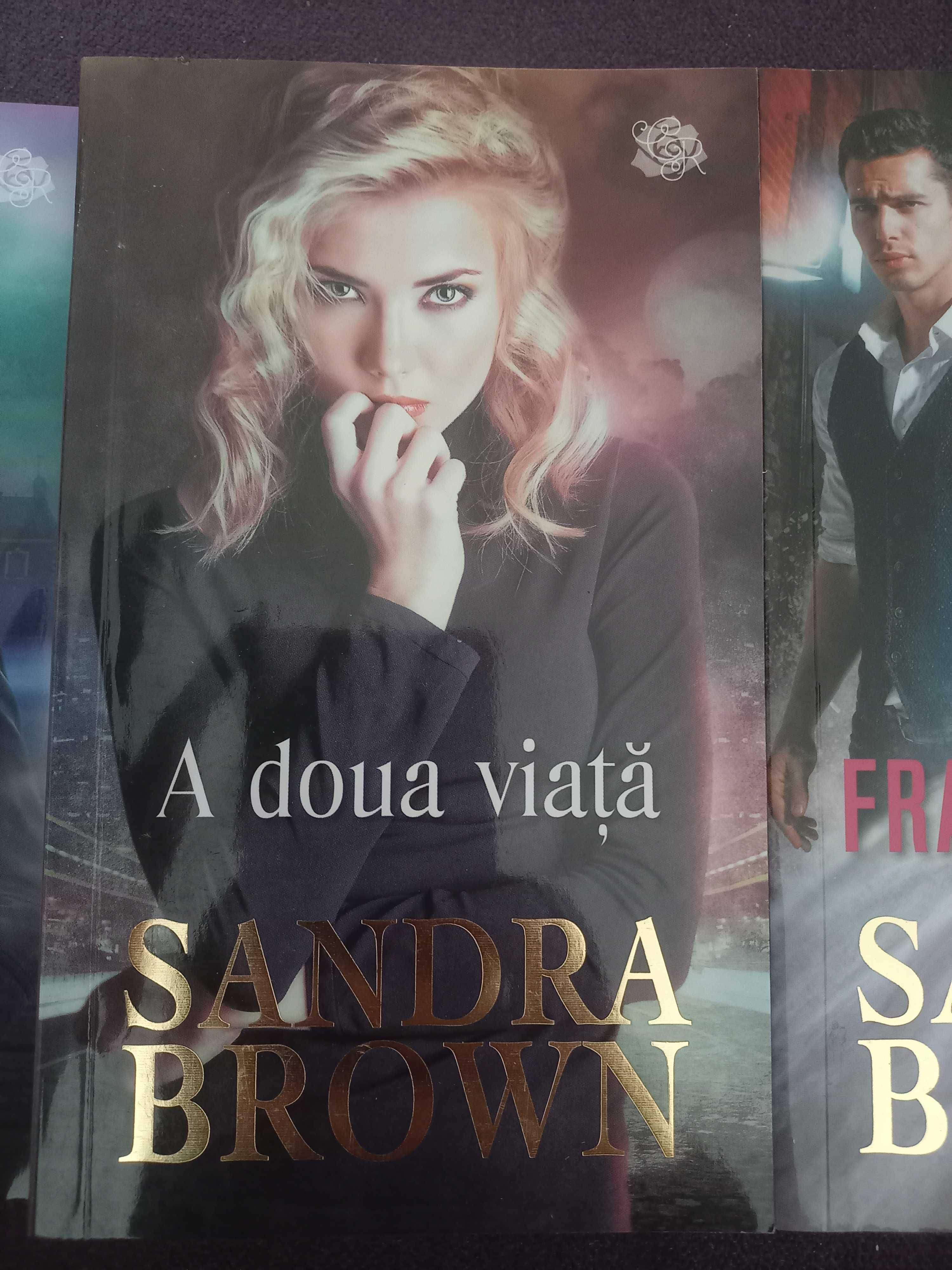 4 Cărți Sandra Brown