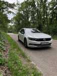 Volkswagen Passat Vand Passat B8 Variant primul proprietar in România