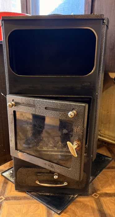 Камина на дърва с водна риза