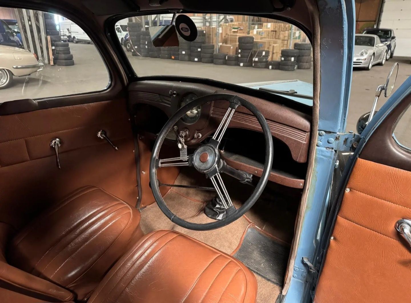 Ford anglia 1949