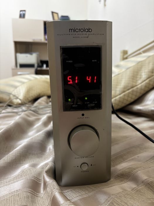 Усилитель Microlab