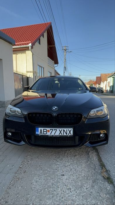 BMW F10 2010 E5.