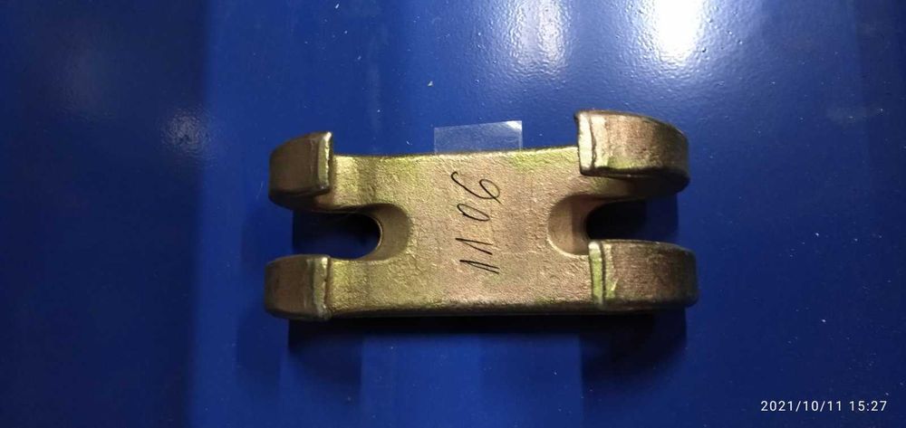 скоби за автотенекиджийски дозер