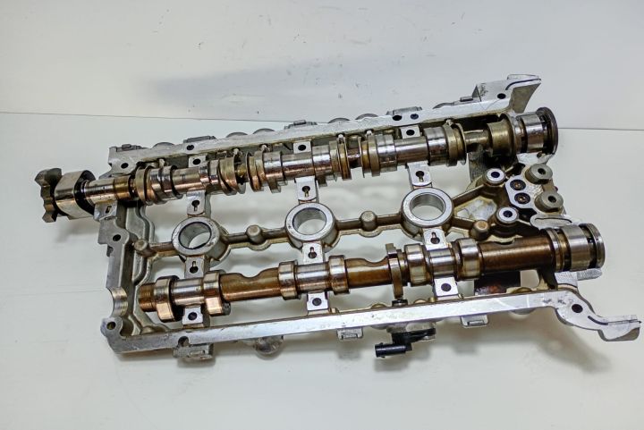 Capac chiulasa cu axe 3.2 fsi 06E103286 Audi A4 B8/8K seria