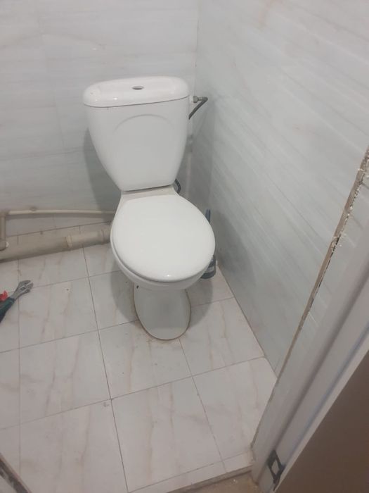 Унитаз в хорошем состоянии