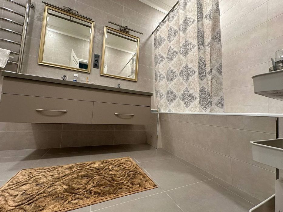 Дом в центре города с идеальной локацией