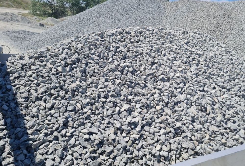 Piatră  Piatră  Piatră