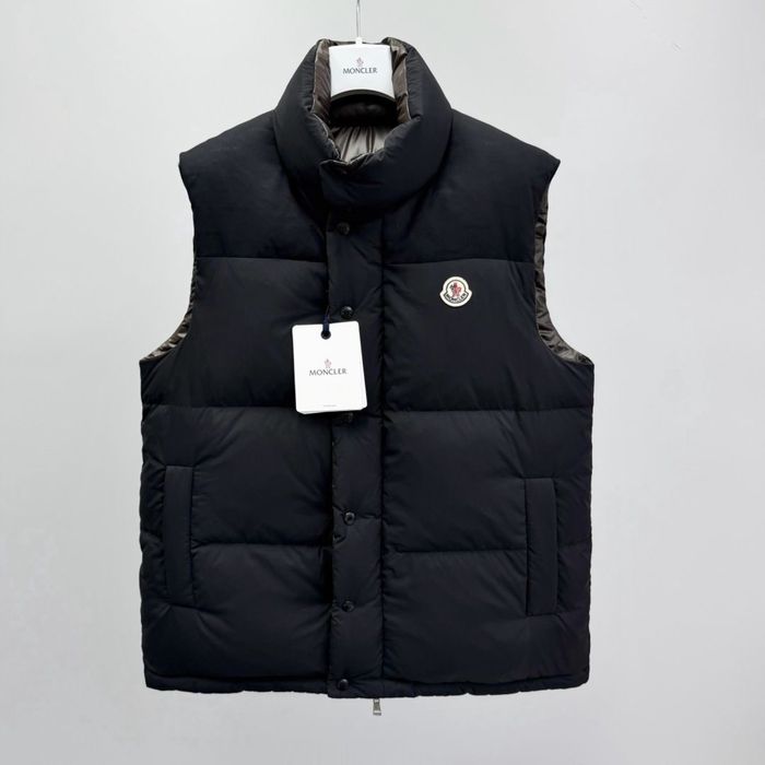 Geaca Moncler , calitate premium , pe comanda , noua , L