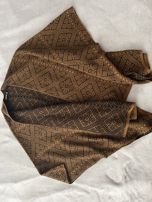 Пончо Страдивариус