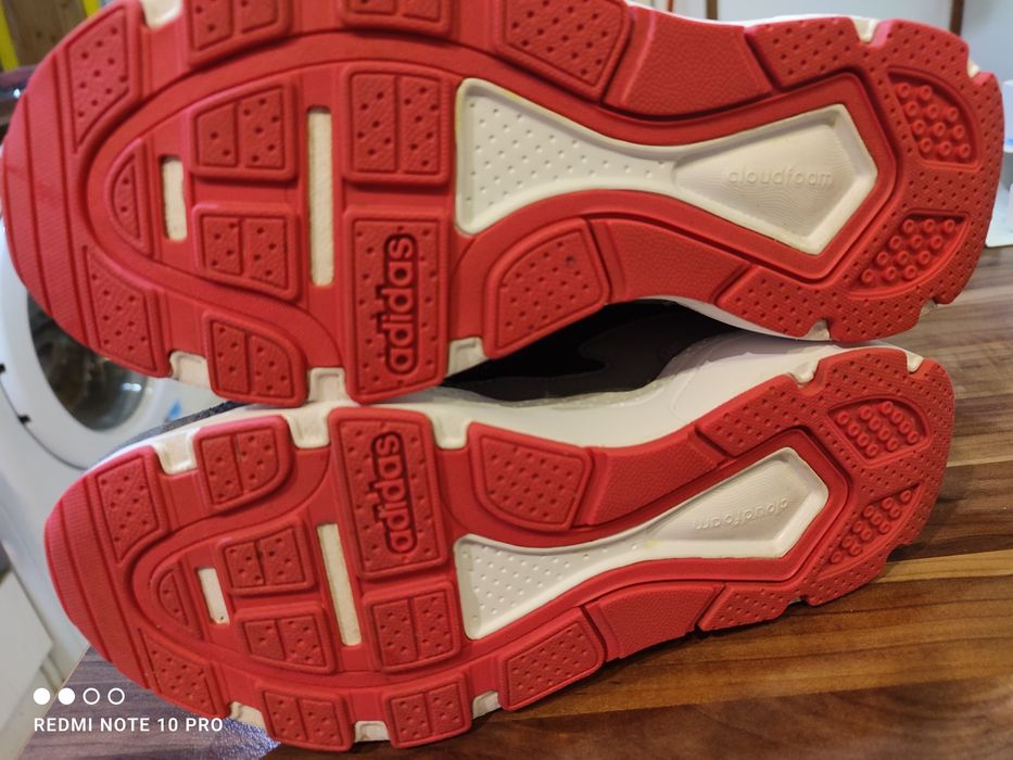 Маратонки Adidas N39⅓
