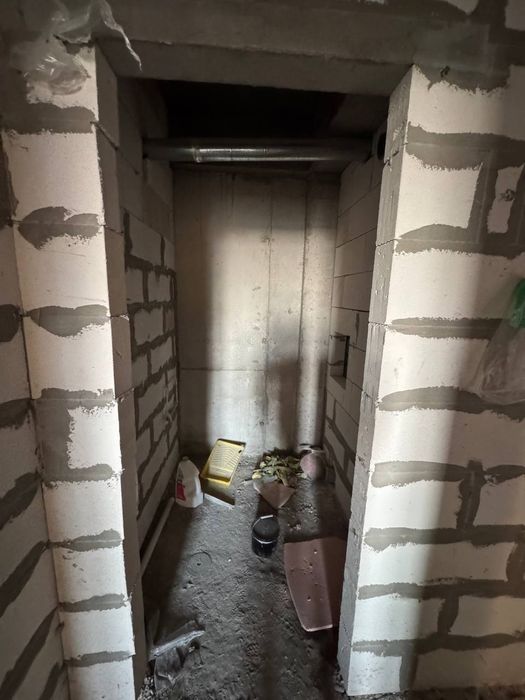 Продаётся 3-комнатная квартира Мирзо-Улугбек ор-р Академия милиции