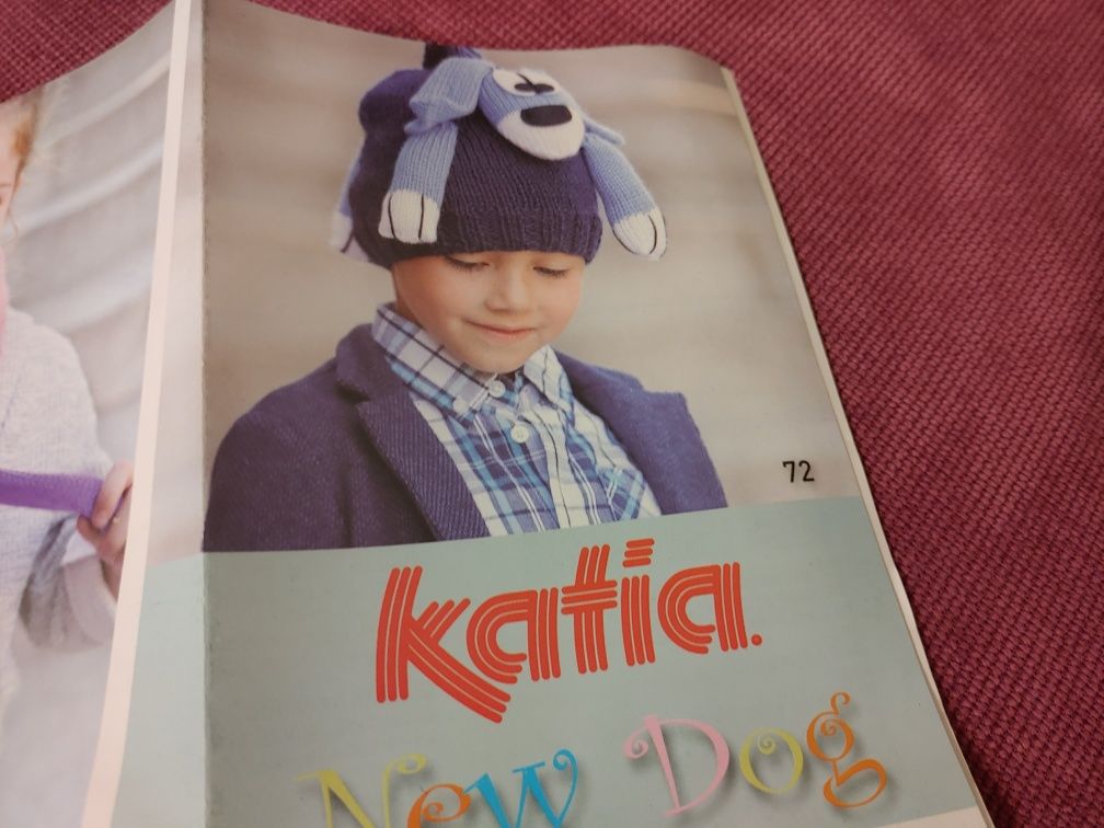 Katia - kit lână si acril pentru crosetat caciula/fular/rucsac