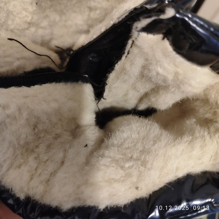 Продам зимние сапоги, ботинки на девочку