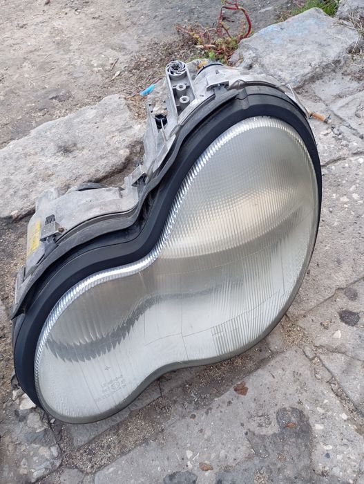 Фарове Mercedes Benz C class W203