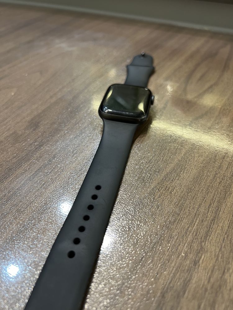 Продам Apple watch 6 44 mm Grey Black