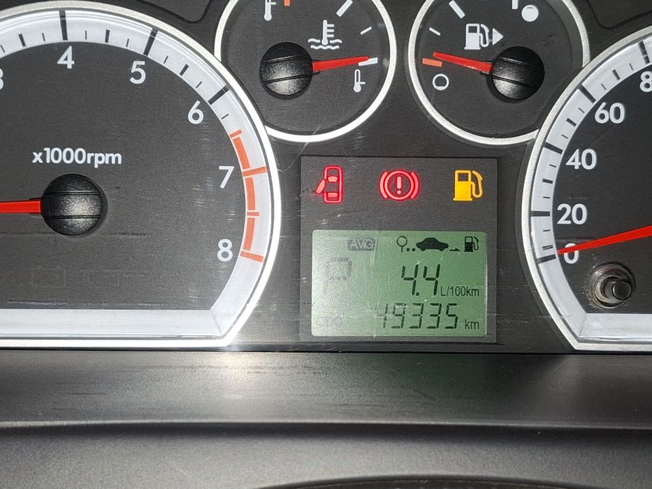 nexia 3 avtamat sotiladi