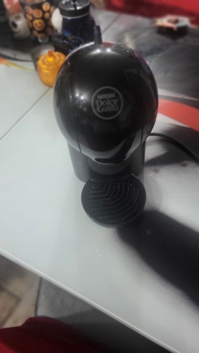 Expresor dolce gusto