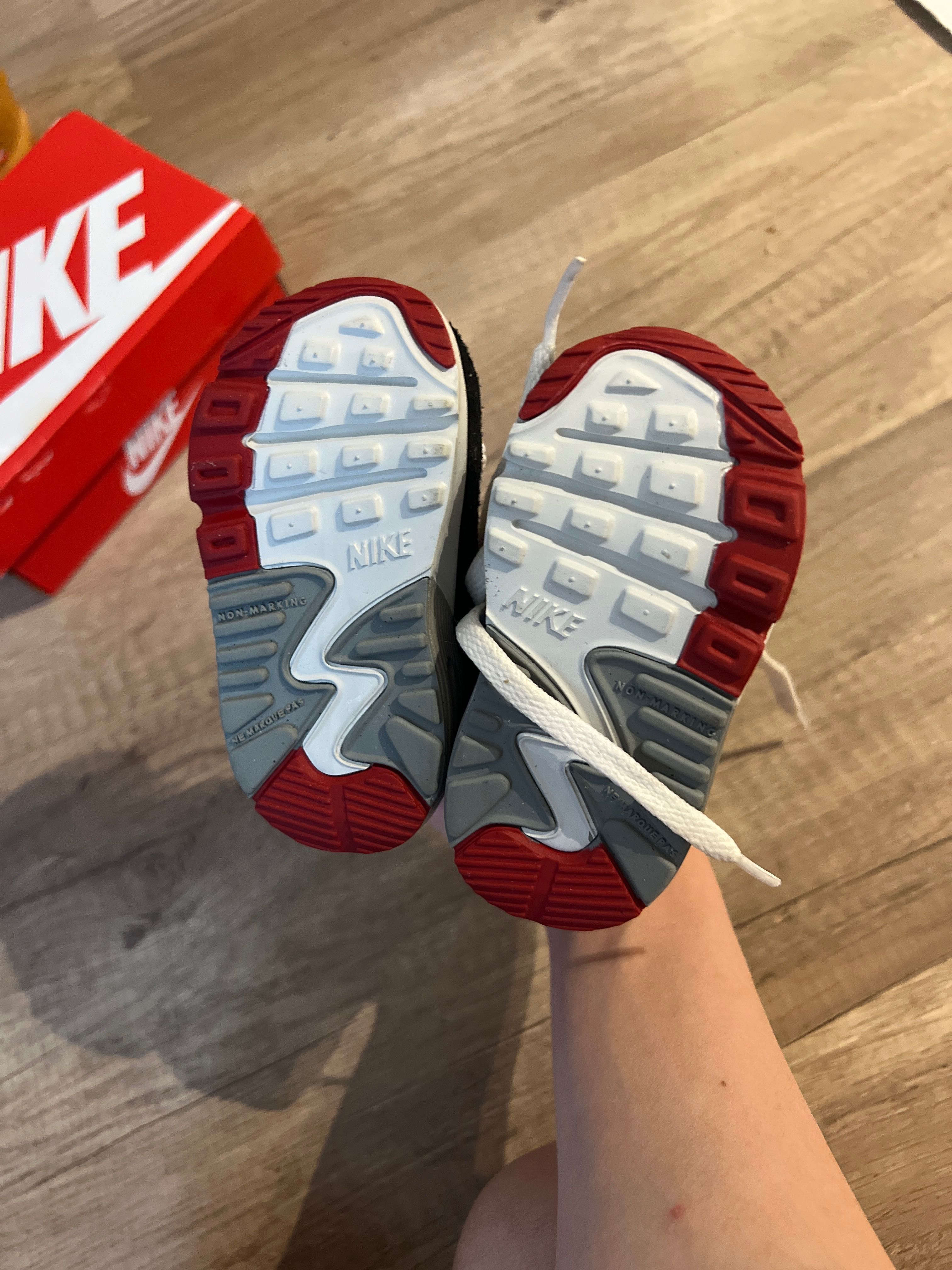 Обувки маратонки бебе Nike Air Max 19,5 - 20 размер