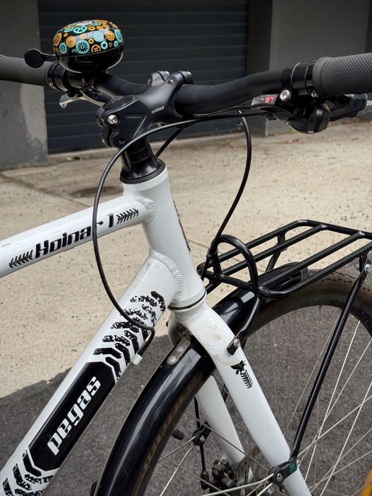 Bicicleta Pegas Hoinar 1 / 8s 28" cu dublu portbagaj.
