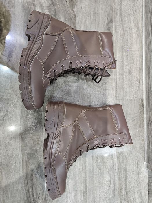 Bocanci militari nr 40!