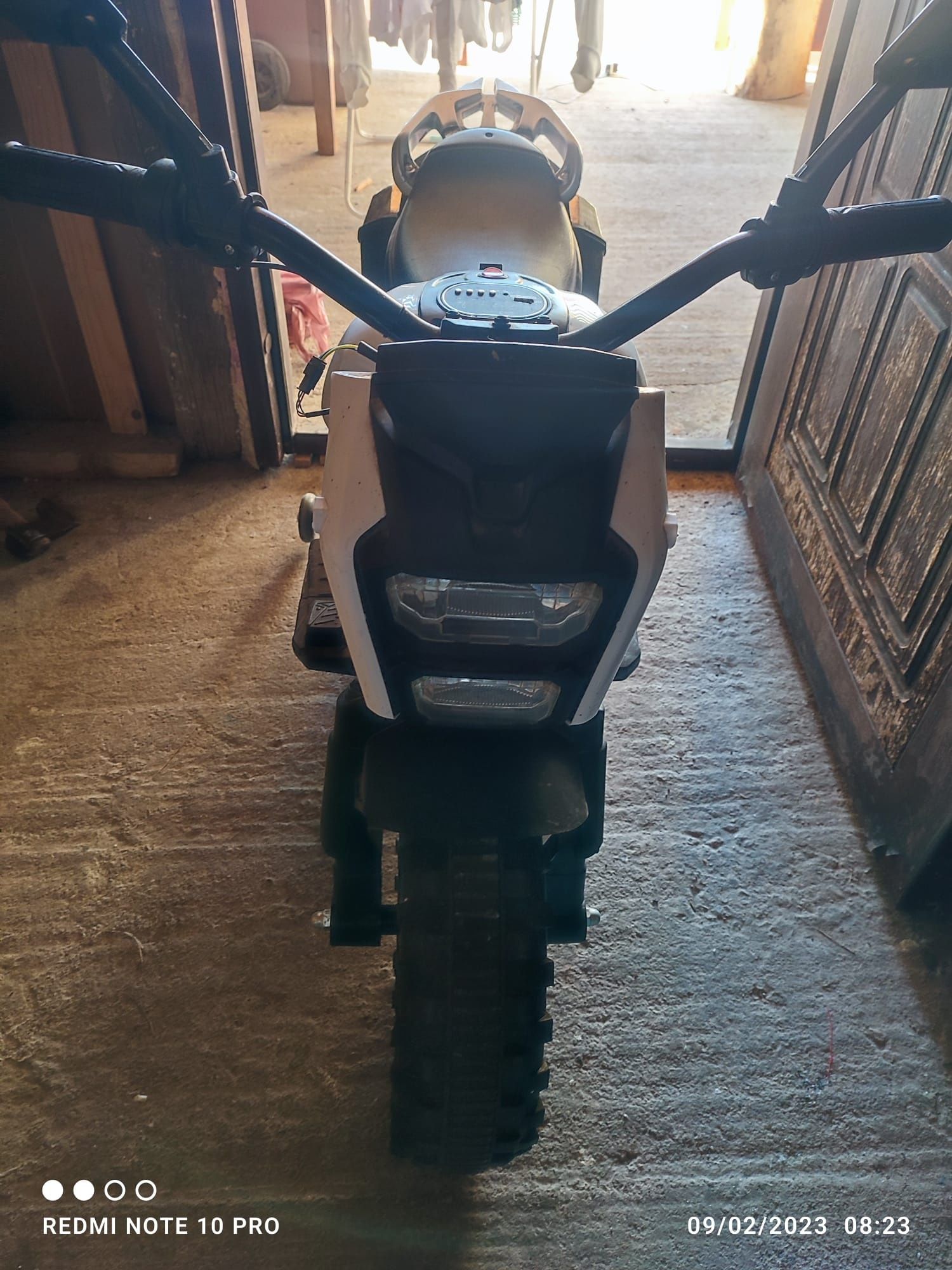 Motor electric pentru copiii