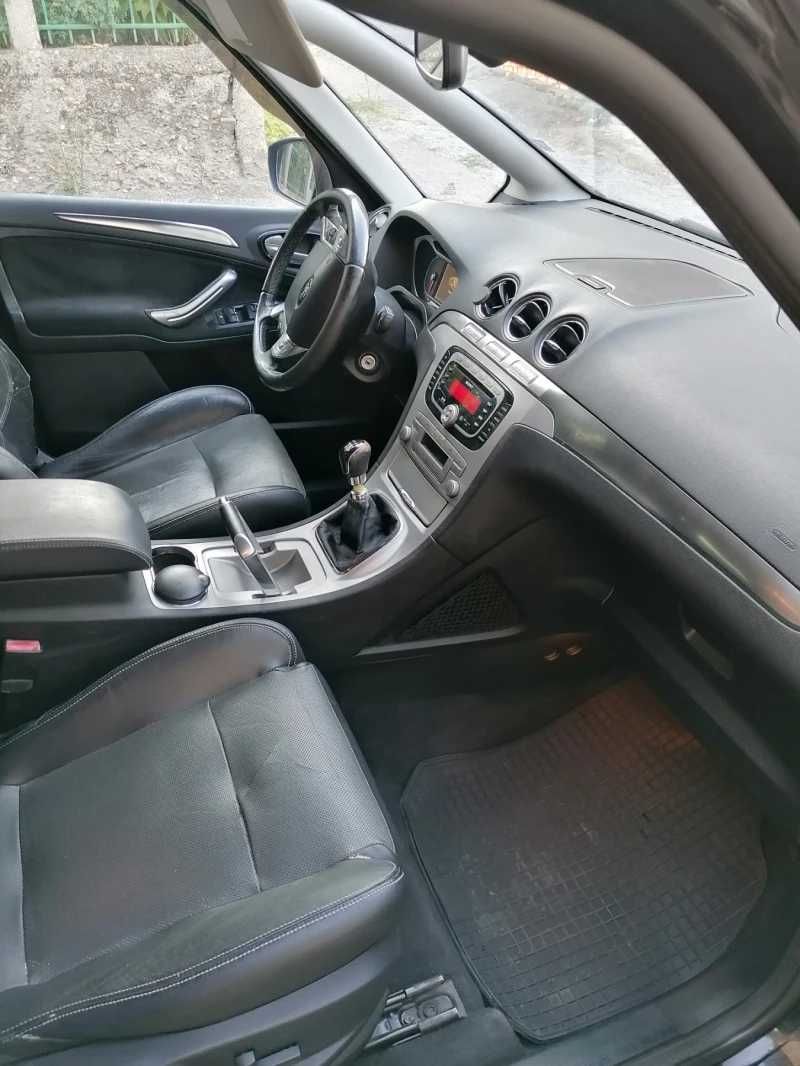 Ford     S - max
