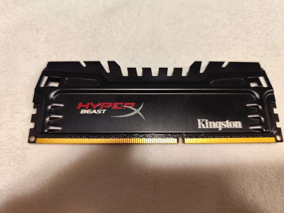 RAM DDR3 Kingston HyperX Beast 1600 4GB