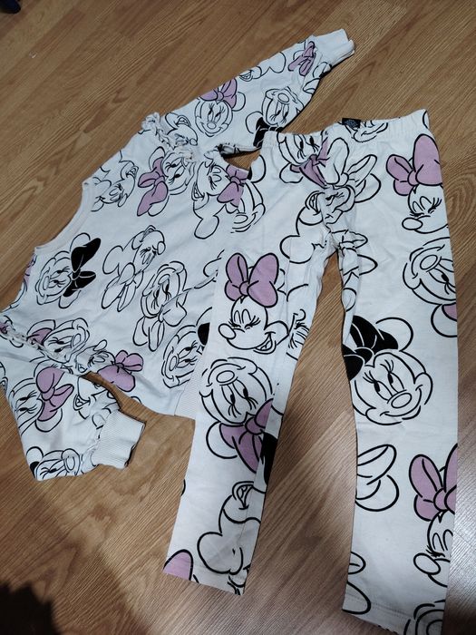 Set 3 compleuri110 . 30 lei fiecare sau toate 120 lei