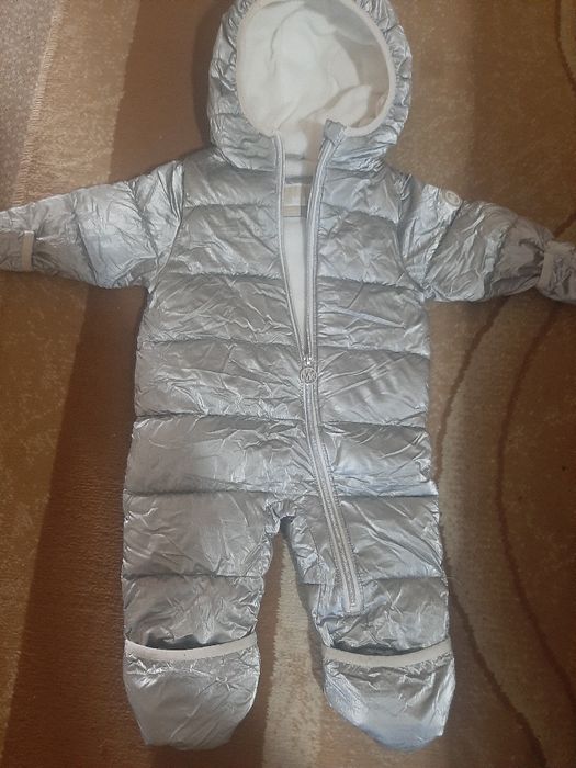 Детский комбинезон  на мальчика или на девочку
