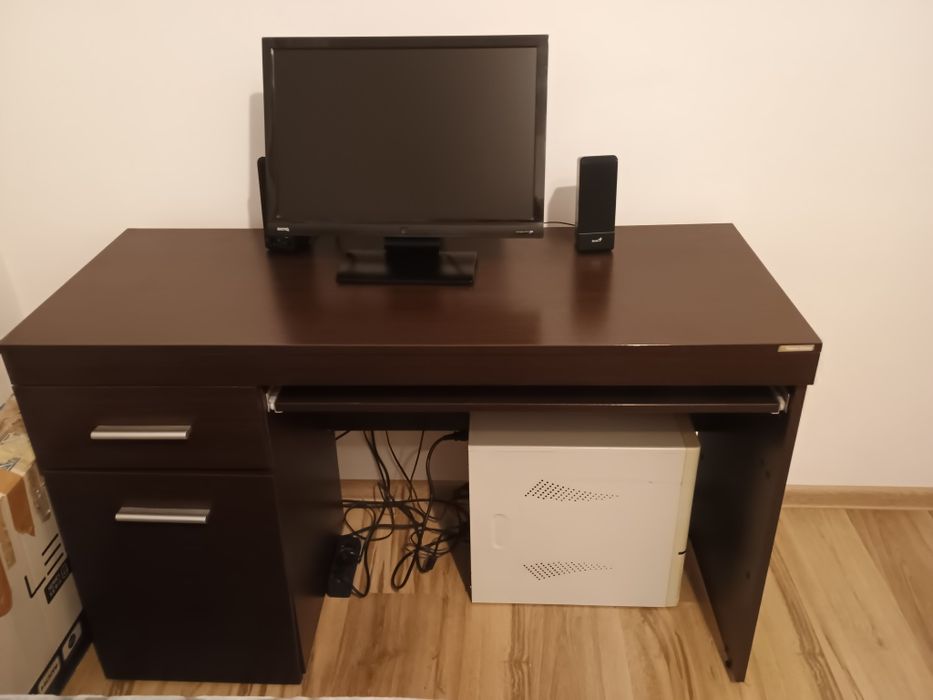 Birou maro în Iași