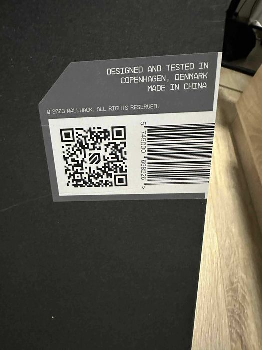 Стъклен пад Wallhack SP4 Skypad