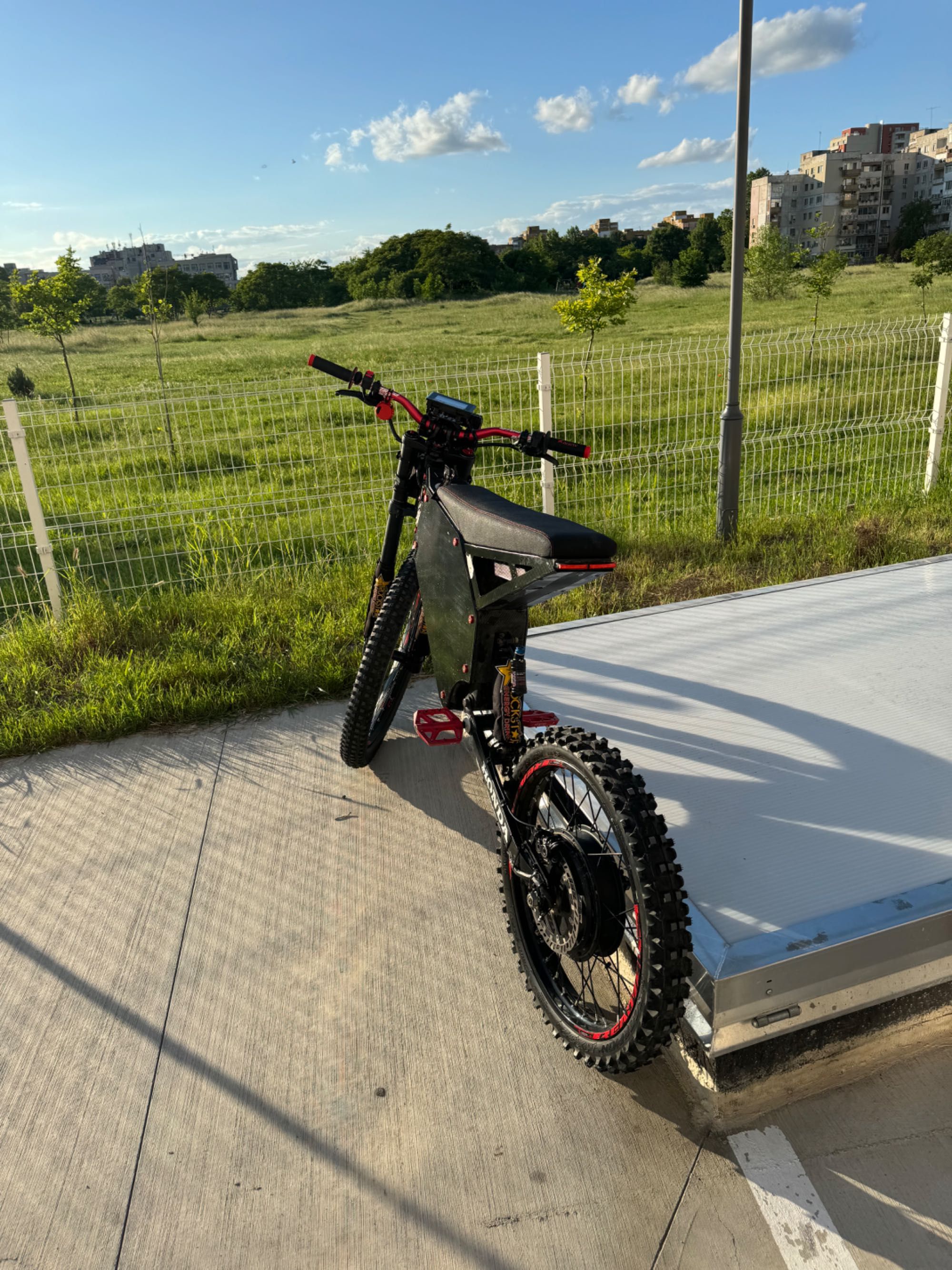 E-bike vector в отлично състояние