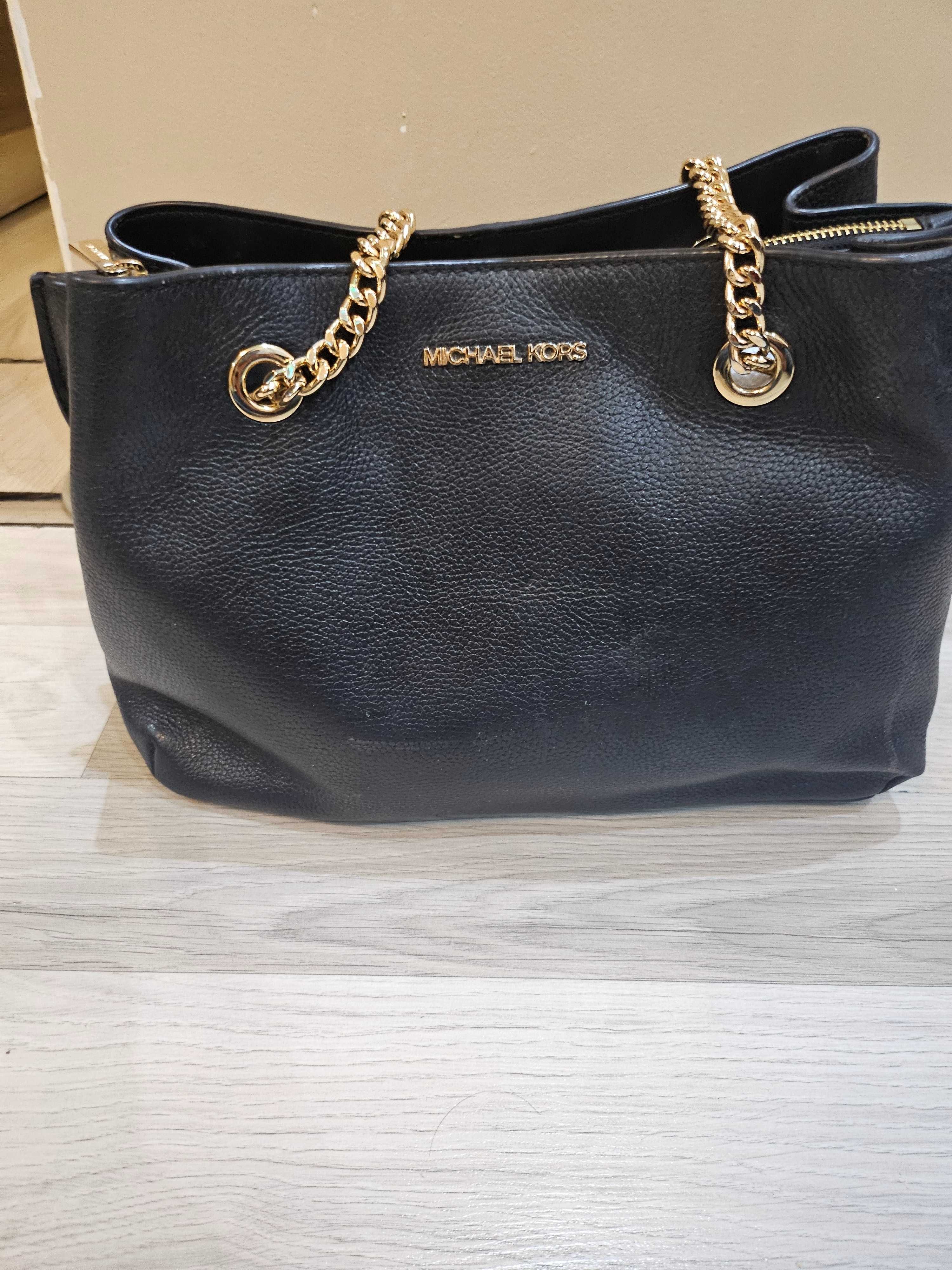 Дамски чанти Michael Kors намалям цените на лично