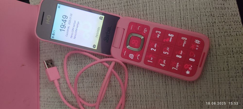 Telefon mobil dual sim Barbie cu clapetă 4G