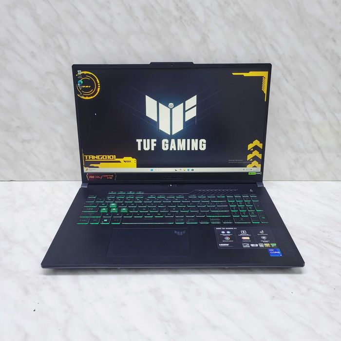 Laptop Gaming ASUS TUF F17  i7-13620H 16gb 1TB SSd RTX 4050 6GB