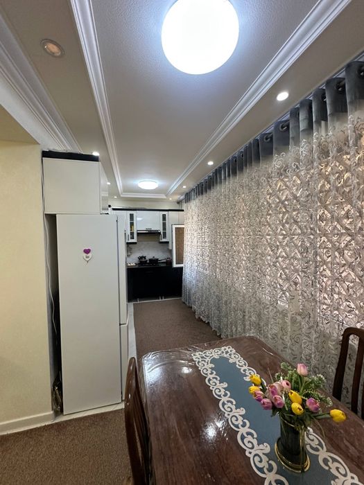 Srochna Yangi qurilgan uyda 1-etaj 3xonalik uy sotiladi.