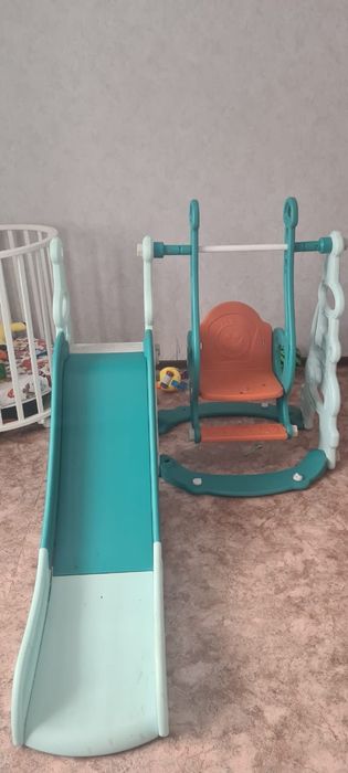 Продам горку и качелю детскую