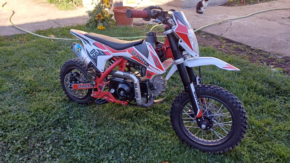 Детски кросов мотор 50 със стартер