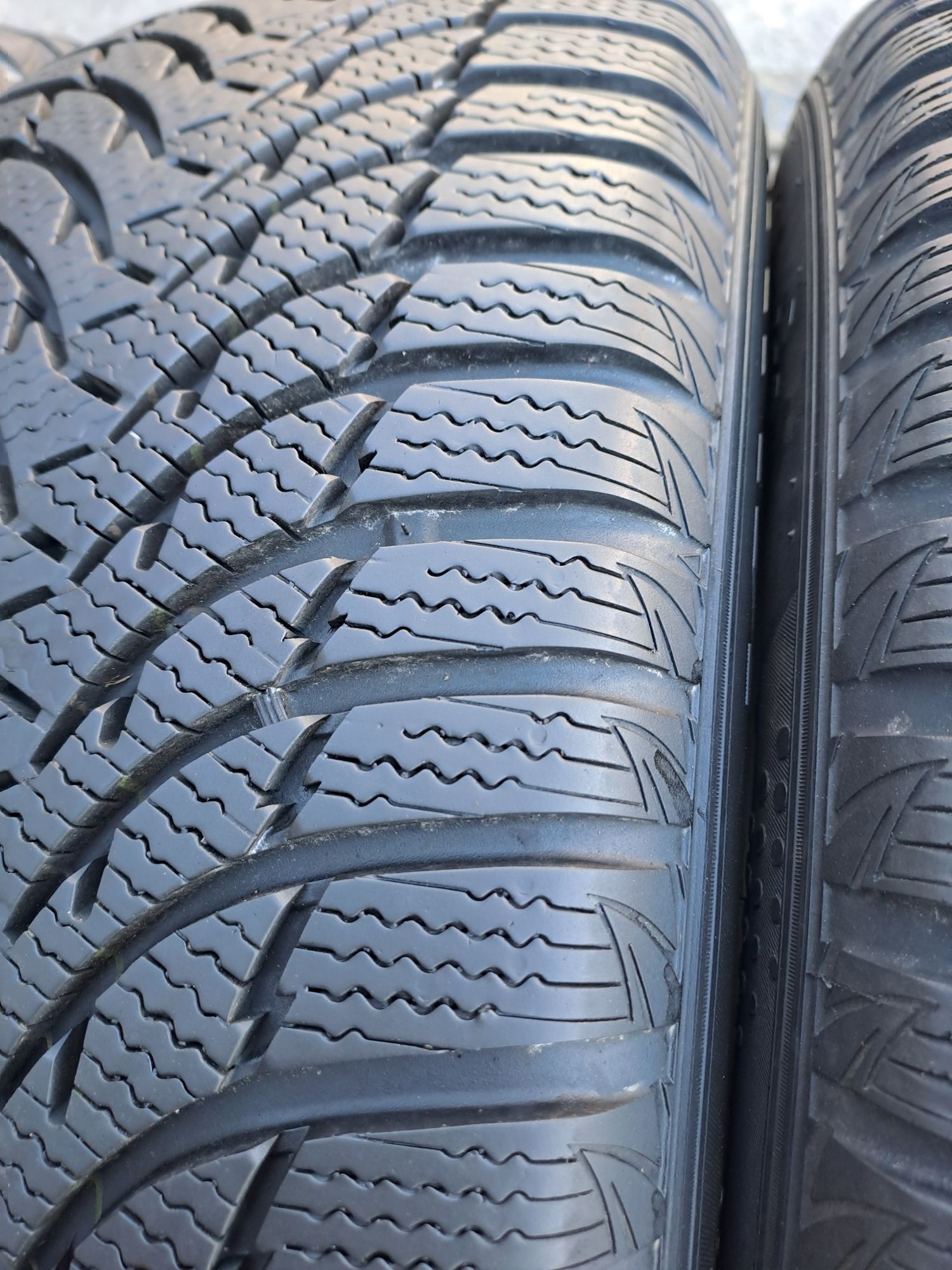 4бр. Почти Нови 225/60/16 Kumho Wintercraft