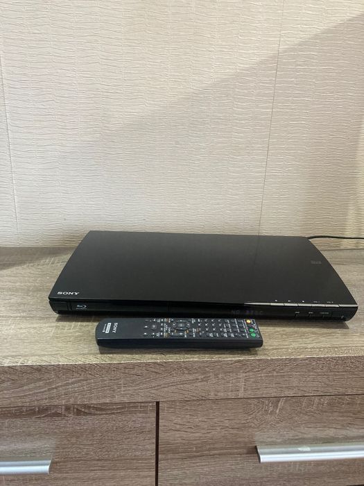 SONY BDV-EF220 2+1 Blu-ray 3D Домашно кино