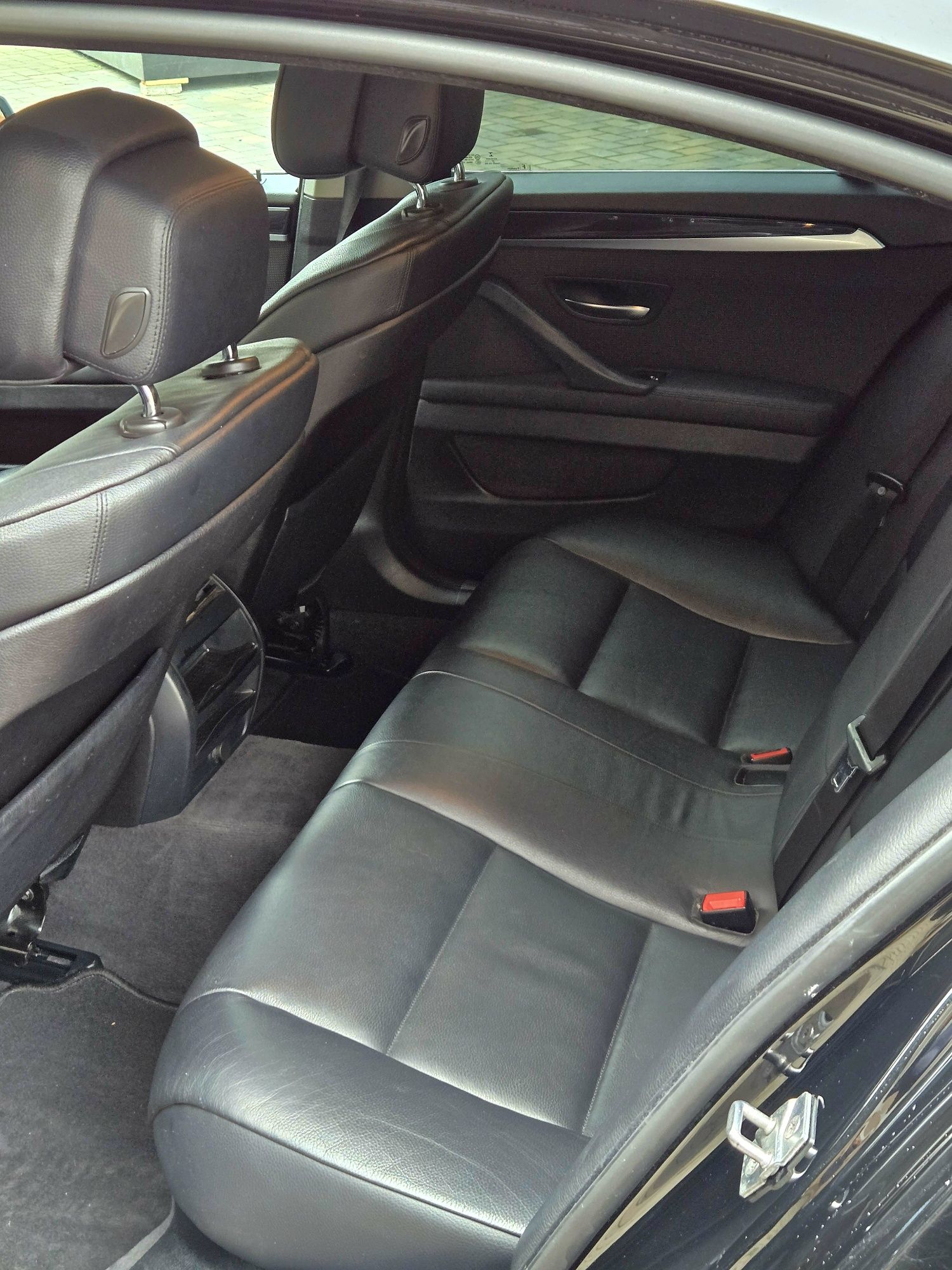 VAND BMW F10 intretinut  !!!