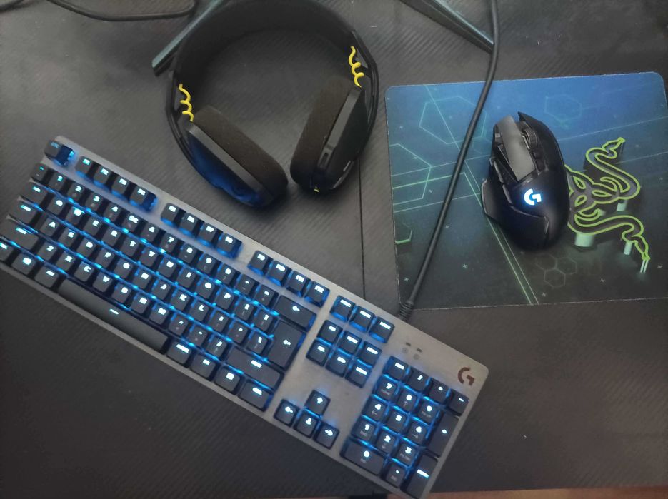 Продавам геймърски компютър