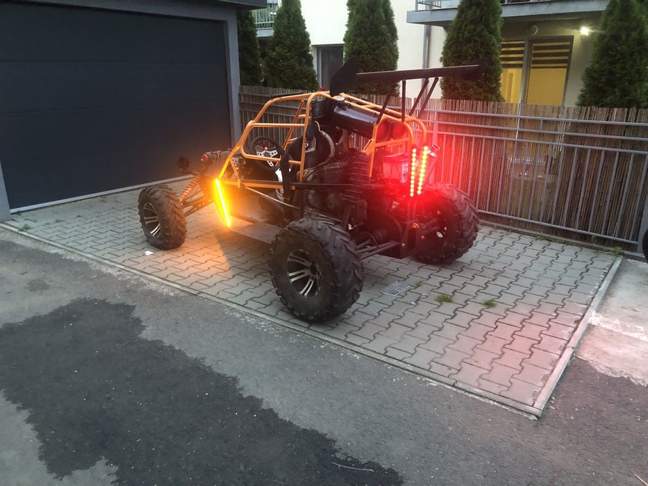 Vand Buggy cu motor Suzuki gsx750 Necesita carburatoare
