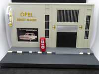 Diorama Opel Garage 1:43