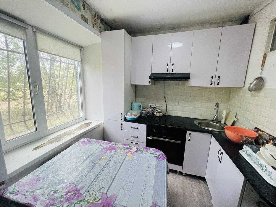 **Продам 4х квартиру в 6мкр р-10 школы