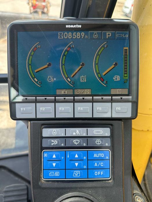 Excavator senila cauciuc KOMATSU PC138US