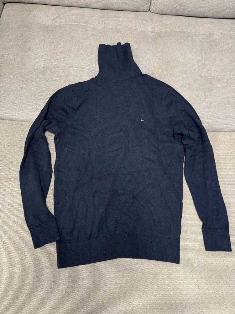 Tommy Hilfiger size M