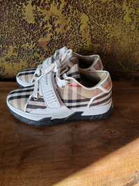 Burberry papuci sport marime 31