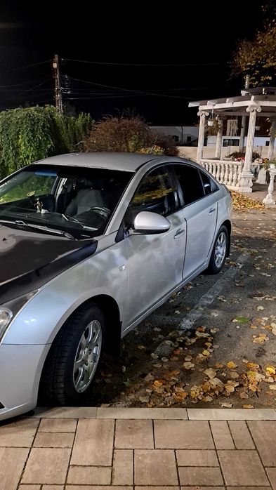 Chevrolet  Cruze